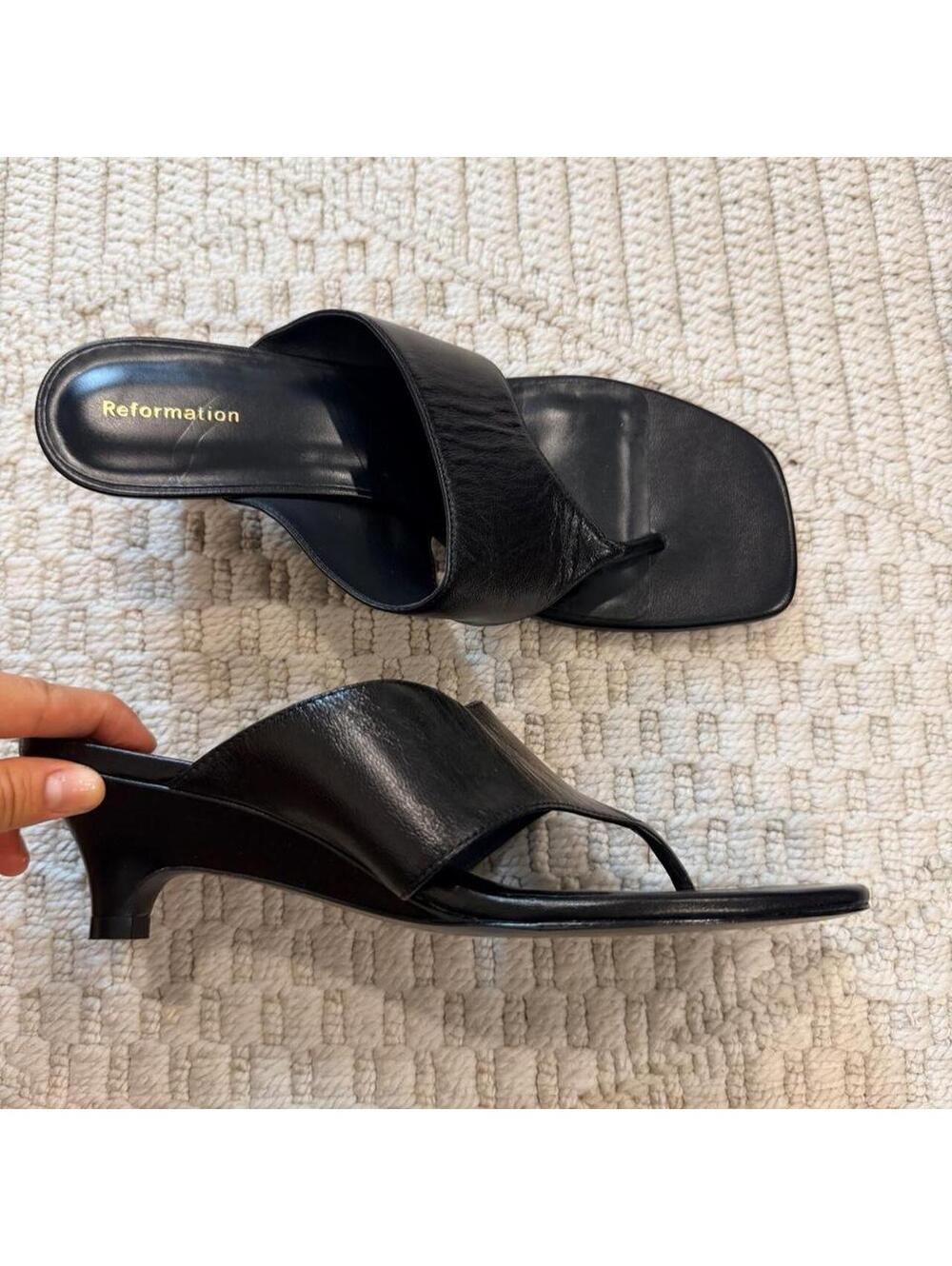 Reformation Sherlyn Wedge Thong Sandal - Picture 3 of 8